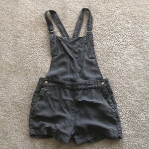 H&M dark gray shorts overalls